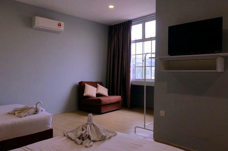 บีโฮเต็ล กาจัง Hotel ภายนอก รูปภาพ