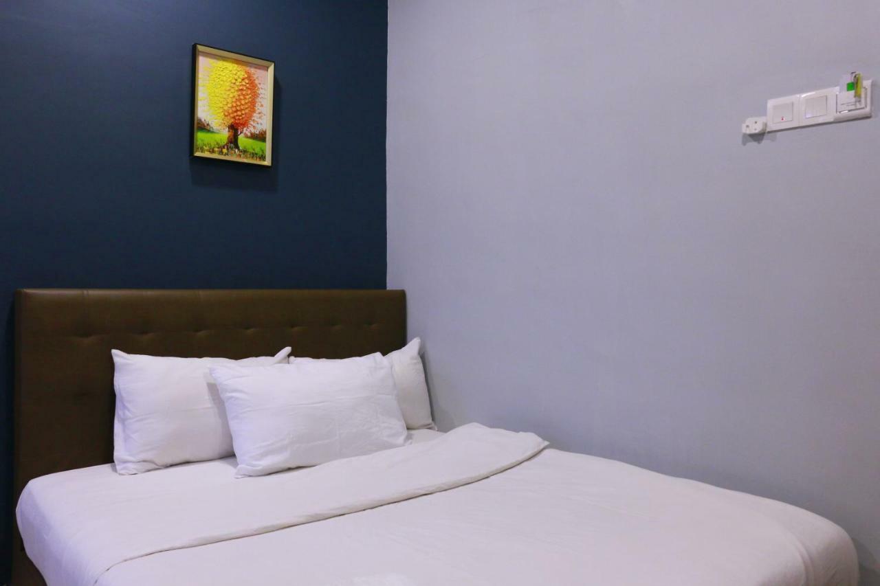 บีโฮเต็ล กาจัง Hotel ภายนอก รูปภาพ